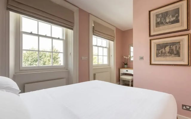 Chepstow Road X by Onefinestay