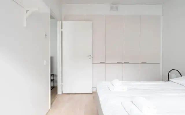 1BR & Balcony next to Railway Station