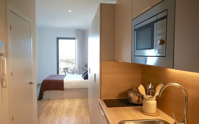 Aparto Diagonal Suites
