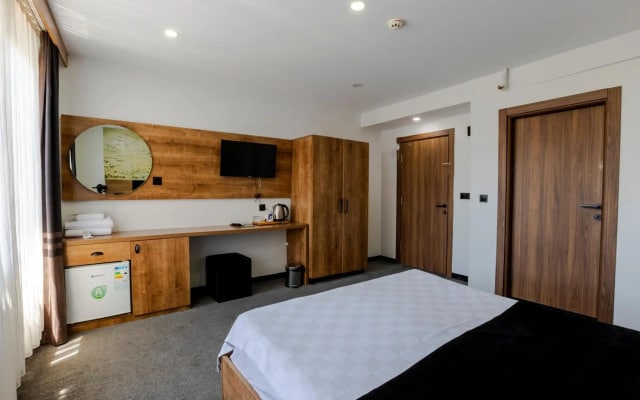 Acar Airport Hotel