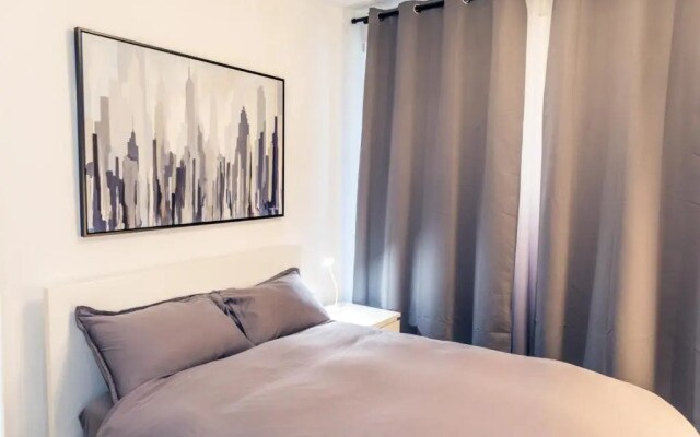 Flat 25 Dudley Court