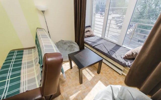 Apartments on Gorkogo 5 76