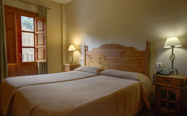 Hotel Humaina