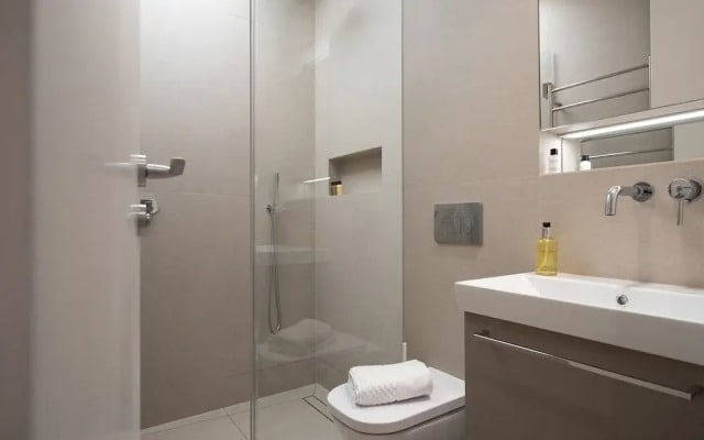Mirabilis Apartments Bayham street