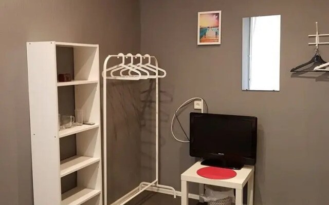 4ROOM