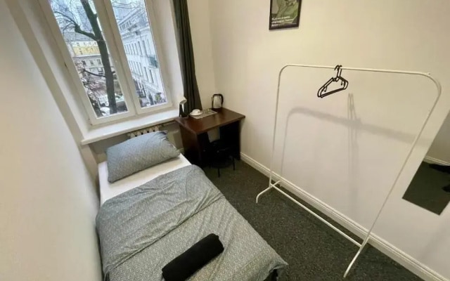 Fantastic Inn Warsaw - CH5