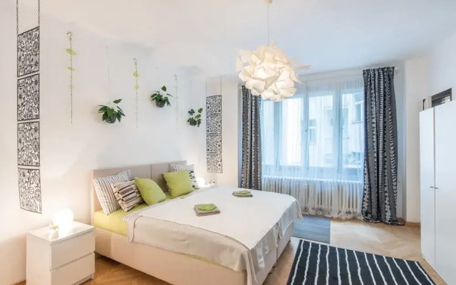 Lodecka apartment