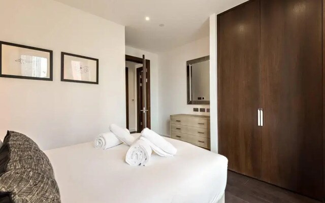 Luxurious 2 Bedroom Apartment With Winter Garden