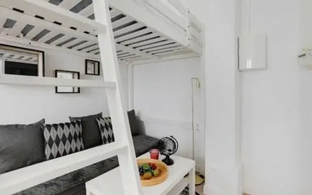 Magnifique Studio 1BR/4P - Guy Moquet / Brochant