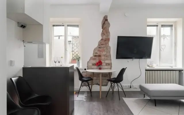 Renovated Top Floor Studio in Kallio