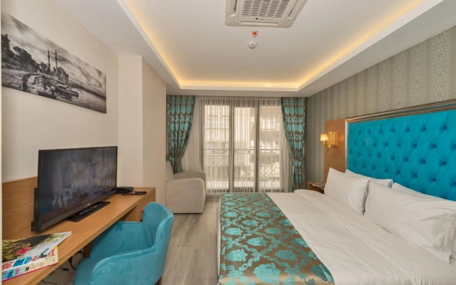 Grand Palace Hotel