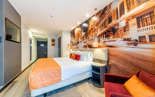 Hotel Indigo Madrid - Gran Via by IHG