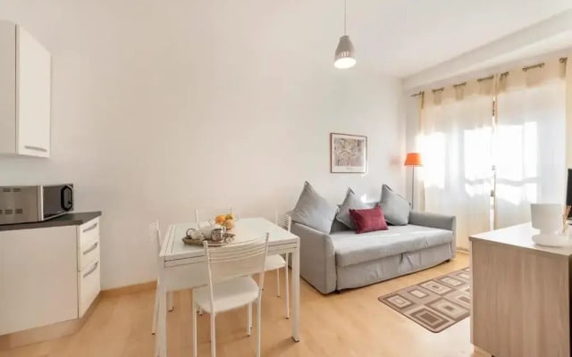 Key Apartment Basilica
