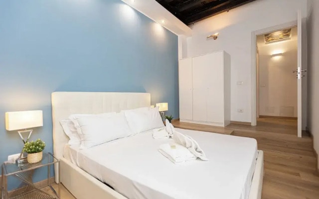 Rental in Rome Roma Campus Martius Apartment