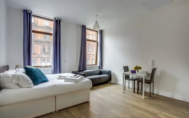 Wonderfully Bright 1BR Studio In Liverpool