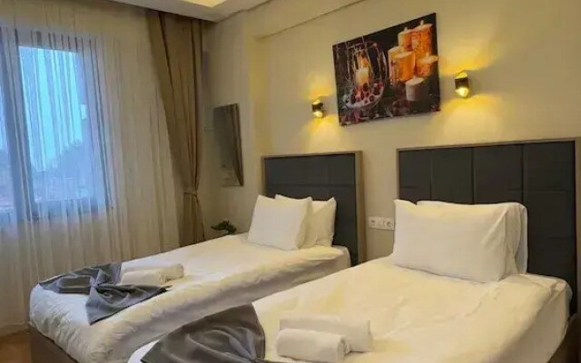 Lions Hotel
