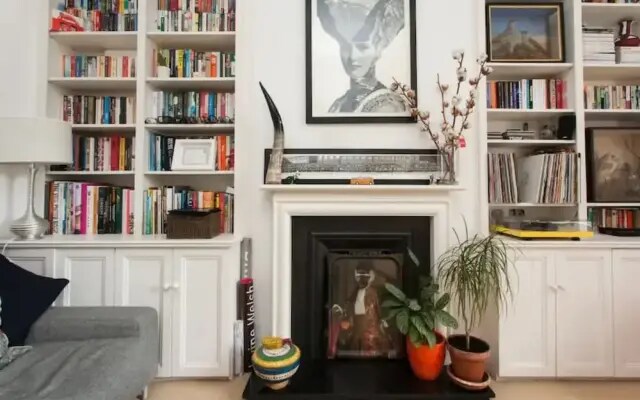 1 Bedroom House in Whitechapel