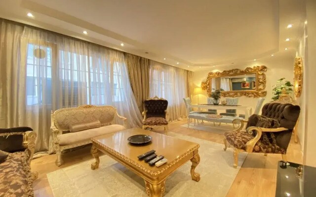 Missafir Exclusive Flat With Balcony in Nisantasi