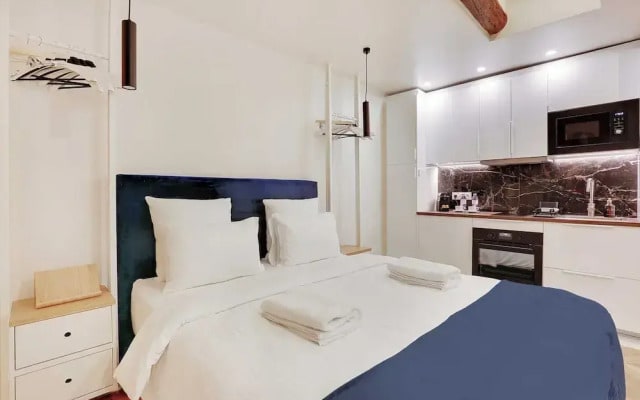 Elegant 4P Studio in the Heart of Montmartre - Paris