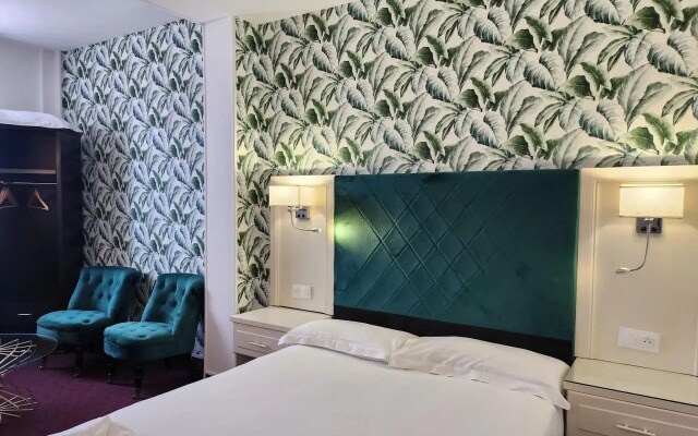 Hotel Royal