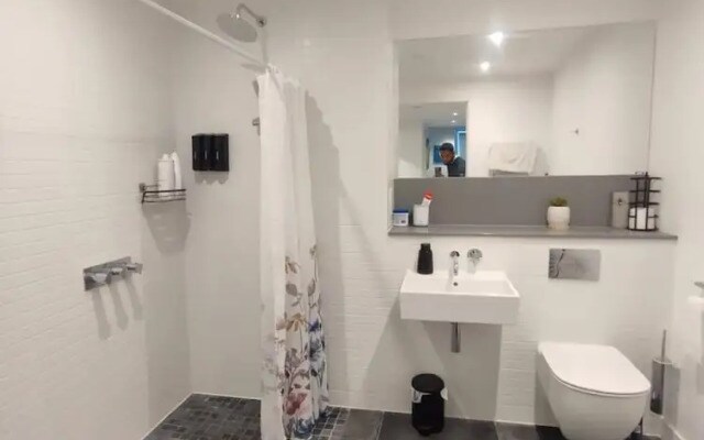 Immaculate 3-bed Apartment Homes in London