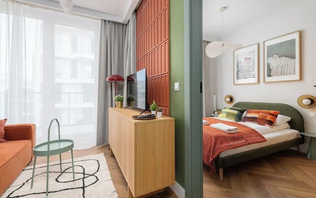 RentPlanet - przy Dworcu Centralnym