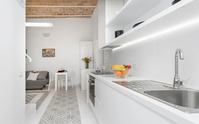 Vatican White Domus