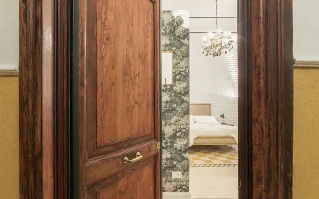 Romantic Vintage Colosseum Apartment