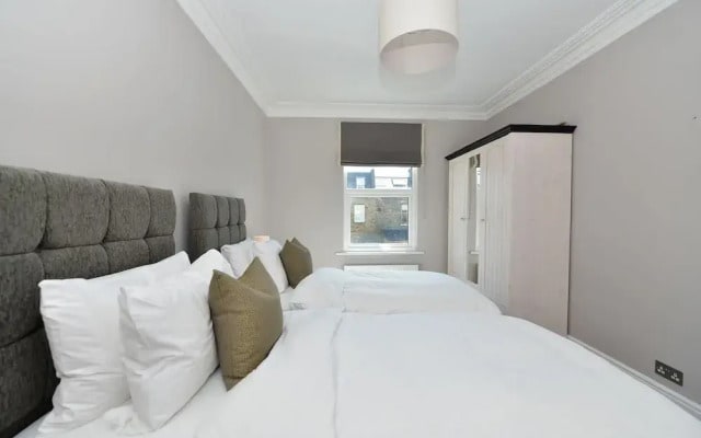 Veeve - Fabulous in Fulham