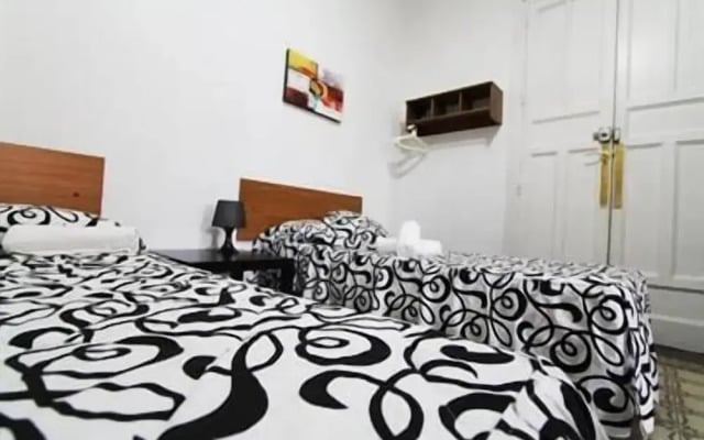Hostal Helena 2