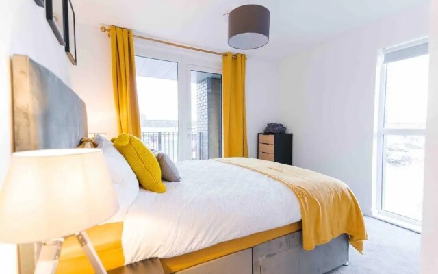 Modern Apartment in Salford, Manchester, UK