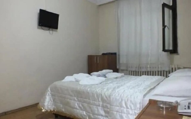 Naz Hotel