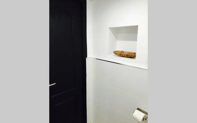 Begona City Center Studio 231