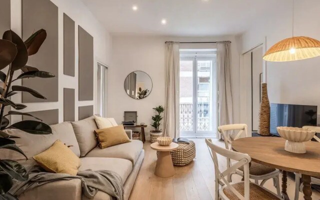 Portici - 2 Bedrooms and Terrace in Goya