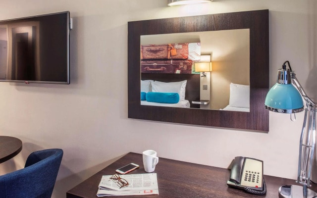 Mercure London Heathrow Hotel