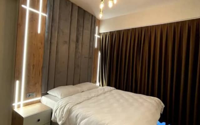 1bedroom Apartment With Terrace Near Mail of Istanbul