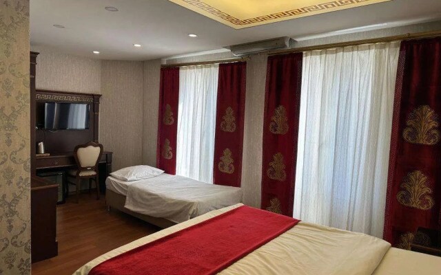 Napolyon hotel
