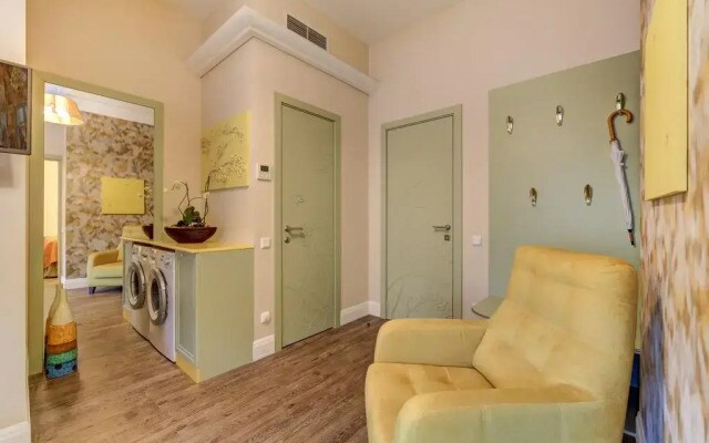Deluxe Apartments