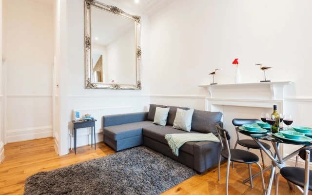 FG Property - Earls Court, Hogarth Road
