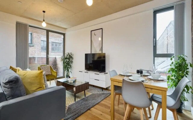 Smart Northern Quarter Retreat