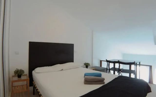 Estudio cercano a Plaza Castilla CBA5