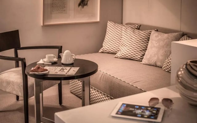 47LuxurySuites
