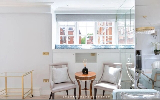 Pocket Full of Pearls 1 Bedroom Duplex Penthouse