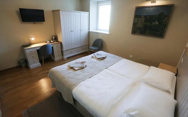 Hotel Jonapolis