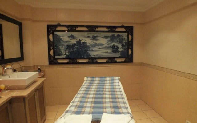 Grand Asiyan Hotel