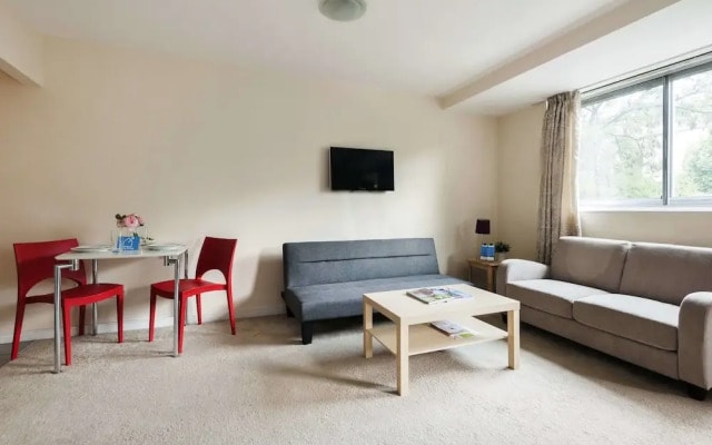 The Sherborne Studio Apartment - JCG