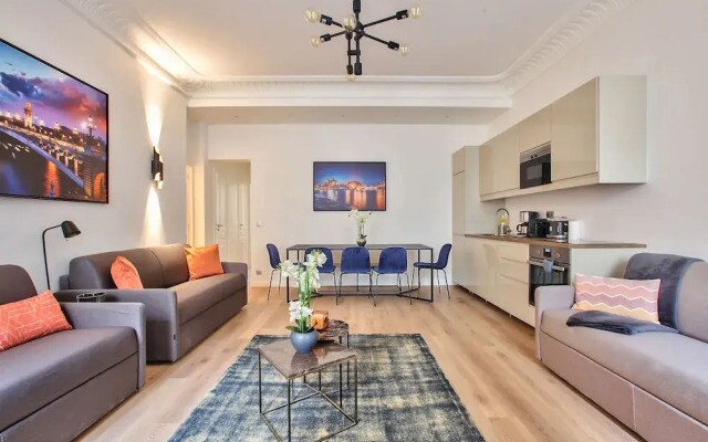 63 - Luxury Flat Champs-Élysées 1C