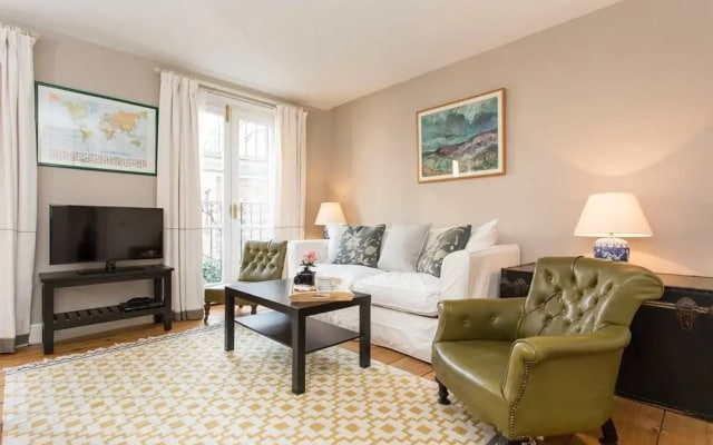 Modern 2 bed Flat in Central London