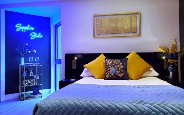 Central Boutique Studio ( with Parking ) (Adults Only)