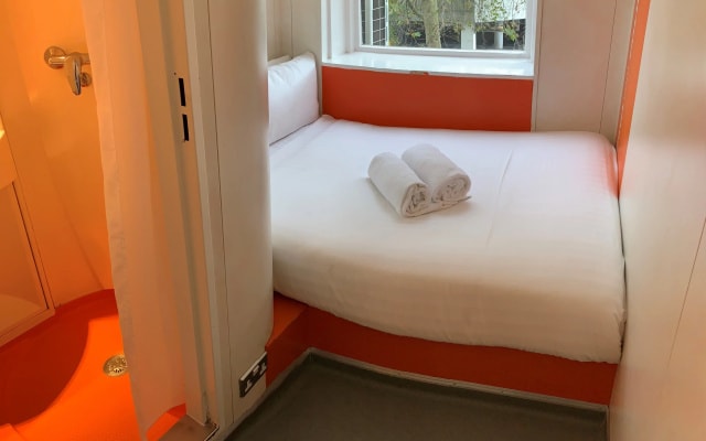 Easyhotel South Kensington